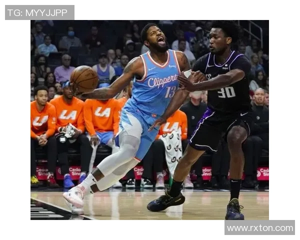 新疆广汇与对手激战正酣力拼季后赛席位精彩对决引发球迷热议